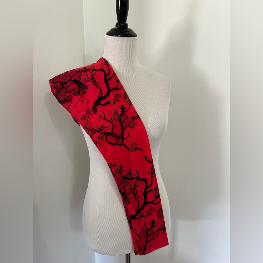 New LuLaRoe Red and Black Vintage OS Leggings